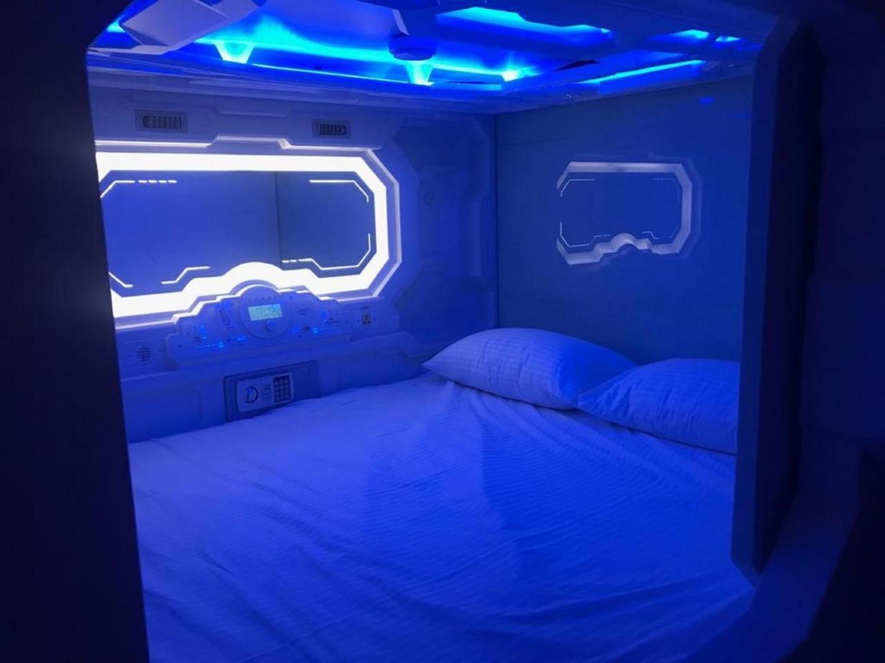 The Capsule Hotel Kolombo Zewnętrze zdjęcie