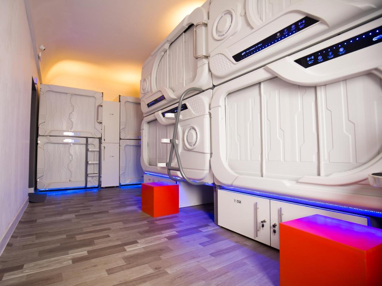 The Capsule Hotel Kolombo Zewnętrze zdjęcie