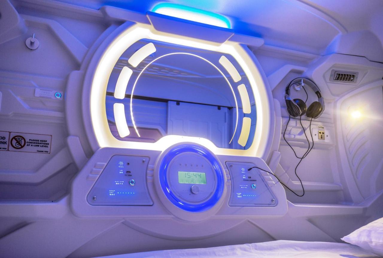 The Capsule Hotel Kolombo Zewnętrze zdjęcie